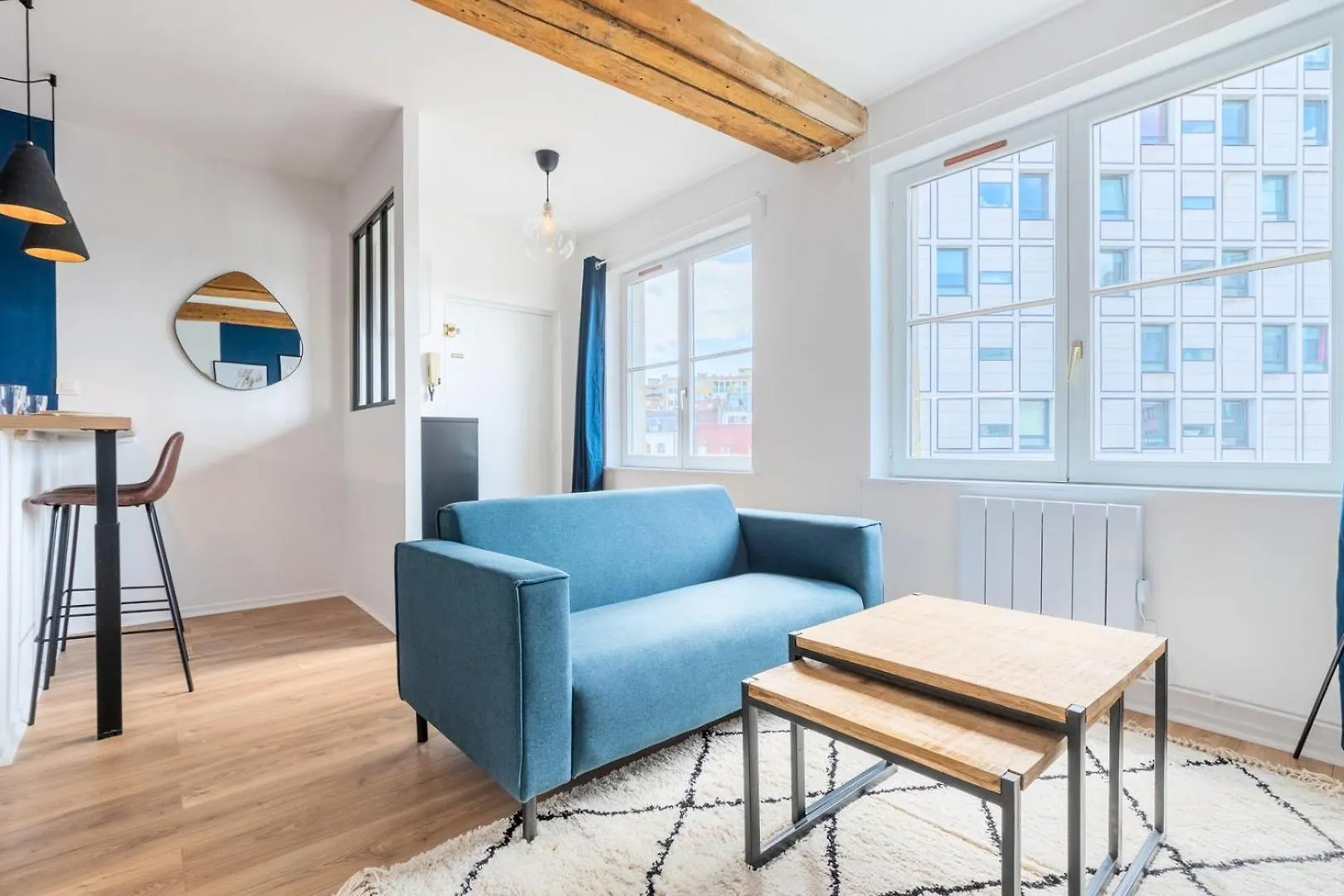One-Bedroom Apartment In Old Lille